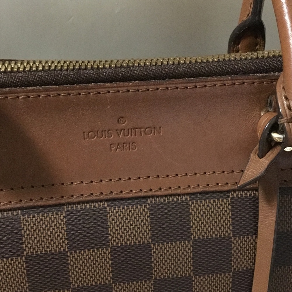 Louis Vuitton Brown and Dark Brown Damier Canvas Handbag PRE-OWNED. - Picture 2 of 5